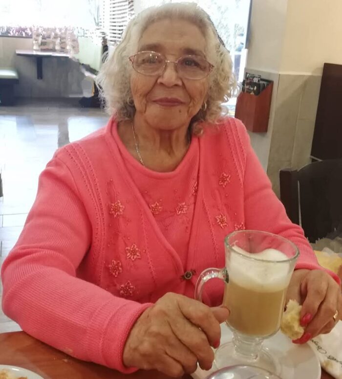 María Esperanza Angela Islas Rios